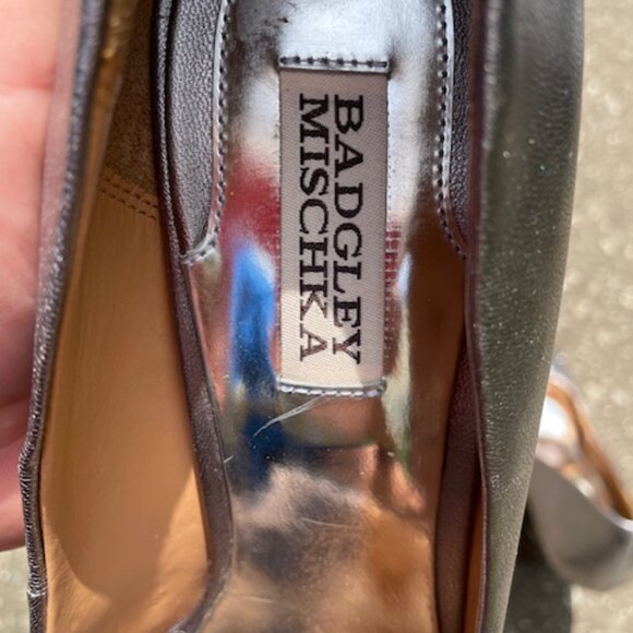 Badgley Mischka Silver Peep Toe Crystal Brooch Pumps - Picture 4 of 13